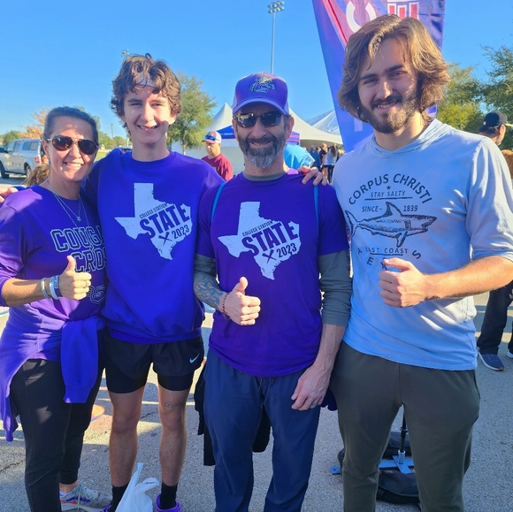 Meet your Posher, Beverly - Picture 3 of 4